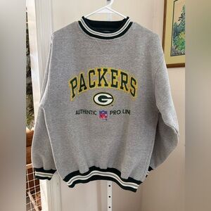 Packers Pro Line Long Sleeve Crew Neck Sweatshirt. In Good Preloved.Size Medium.